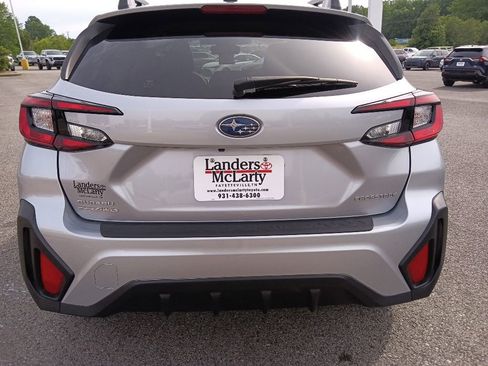 Used 2024 Subaru Crosstrek 2.0i Premium AWD/4WD image 4