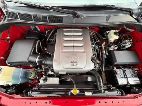 Used 2010 Toyota Tundra SR5 image 28