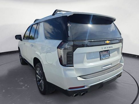 Used 2025 Chevrolet Tahoe High Country AWD/4WD image 4