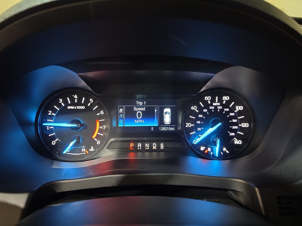 Used 2017 Ford Explorer XLT w/ Class II Trailer Tow Package FWD image 10