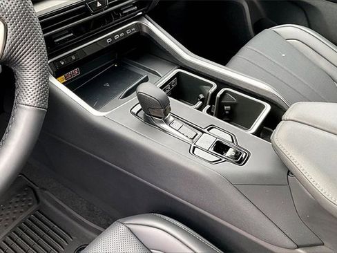 New 2025 Lexus TX 500h AWD image 8