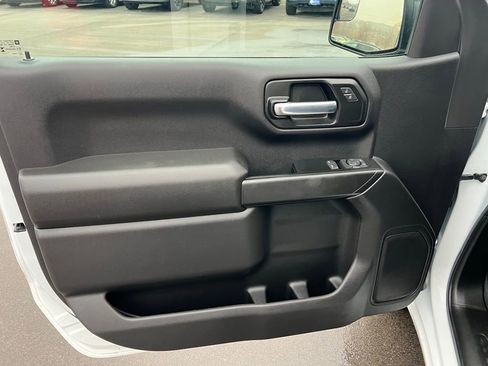 Used 2025 GMC Sierra 1500 Pro w/ Pro Value Package AWD/4WD image 17