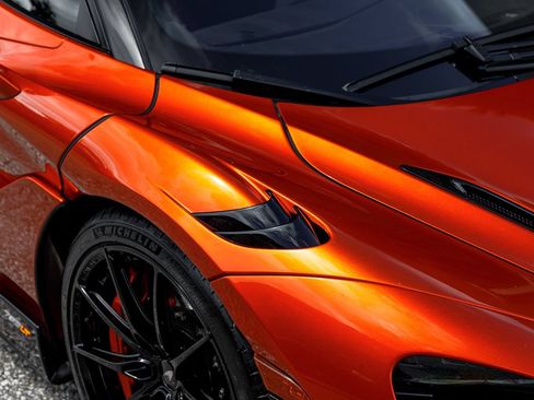 Used 2021 McLaren 765LT RWD image 20