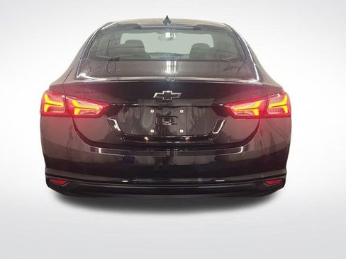 Used 2024 Chevrolet Malibu LT w/ Midnight Edition FWD image 9
