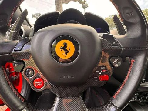 Used 2018 Ferrari California T RWD image 12
