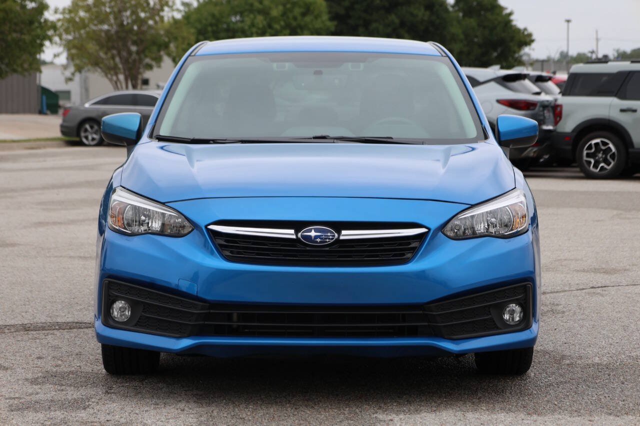 Used 2020 Subaru Impreza 2.0i Premium AWD/4WD image 2