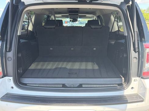 Used 2020 GMC Yukon XL Denali w/ Open Road Package AWD/4WD image 17