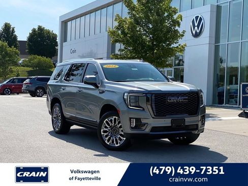 Used 2024 GMC Yukon Denali Ultimate AWD/4WD image 1