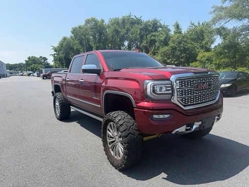 Used 2017 GMC Sierra 1500 Denali w/ Denali Ultimate Package AWD/4WD image 9
