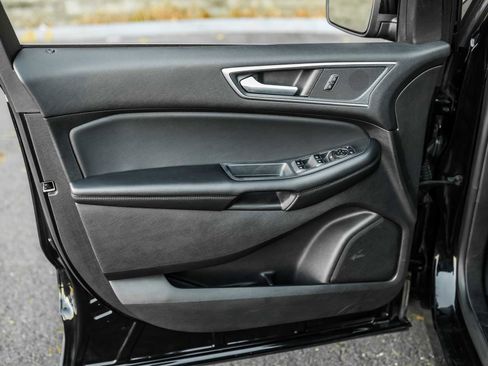 Used 2023 Ford Edge SEL image 22