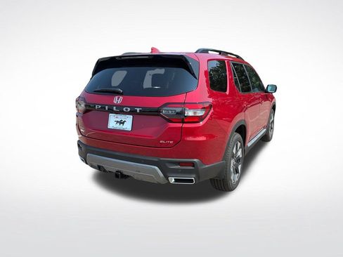 New 2026 Honda Pilot Elite image 3