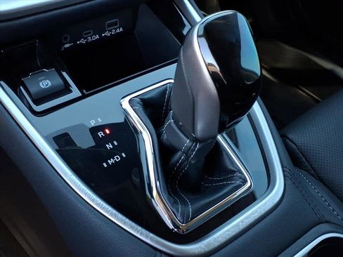 Certified 2023 Subaru Outback Limited image 39