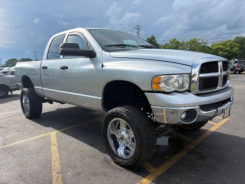 Used 2004 Dodge Ram 2500 Truck SLT w/ Trailer Tow Group AWD/4WD image 4