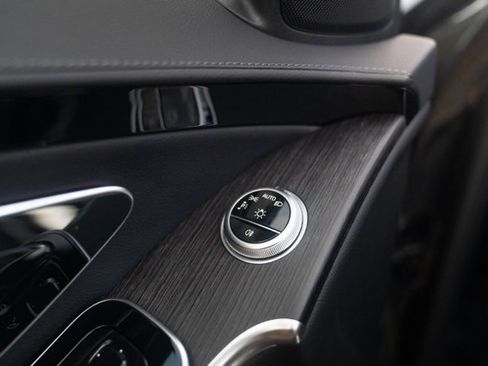 Used 2022 Mercedes-Benz S 500 S 500 w/ AMG Line Package image 21