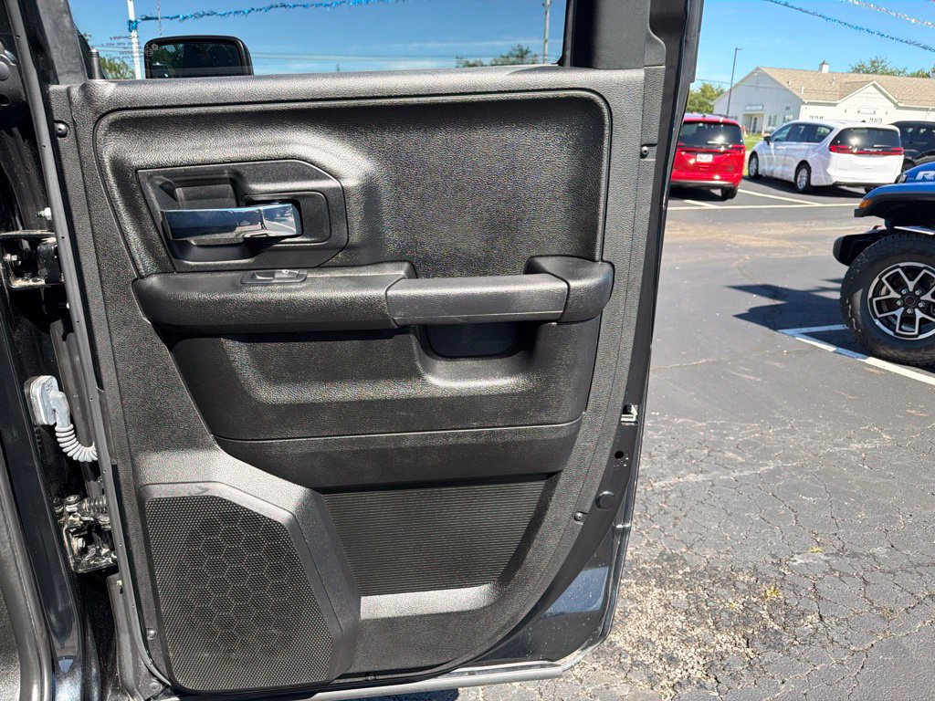 Used 2021 RAM 1500 Warlock w/ Electronics Group AWD/4WD image 41
