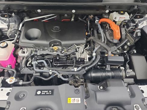 Used 2020 Toyota RAV4 Limited AWD/4WD image 41