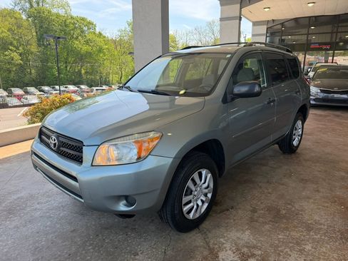 Used 2007 Toyota RAV4 2WD image 3