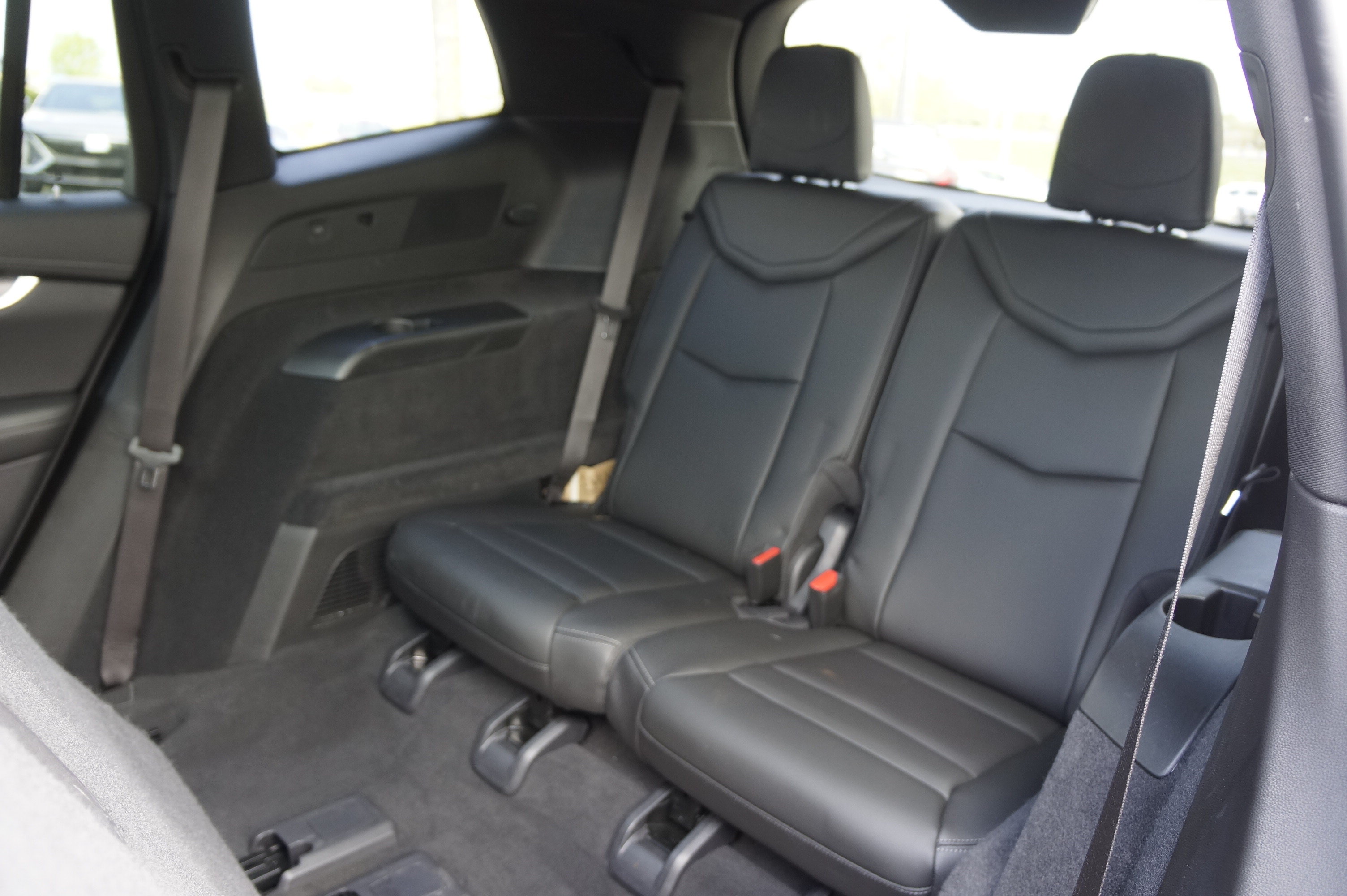 Used 2024 Cadillac XT6 Luxury AWD/4WD image 30