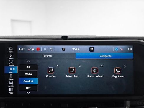 Used 2024 Jeep Wrangler Unlimited Sahara image 25