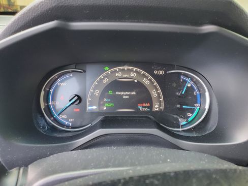 Used 2021 Toyota RAV4 XSE AWD/4WD image 24