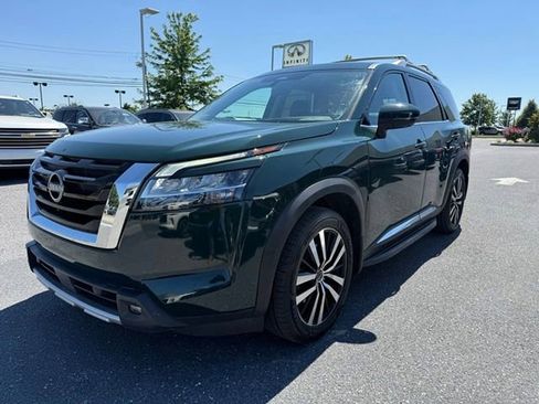 Used 2023 Nissan Pathfinder Platinum w/ Lighting Package (N93) AWD/4WD image 5