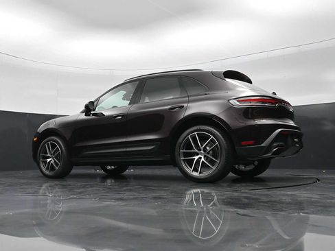 New 2026 Porsche Macan AWD/4WD image 39