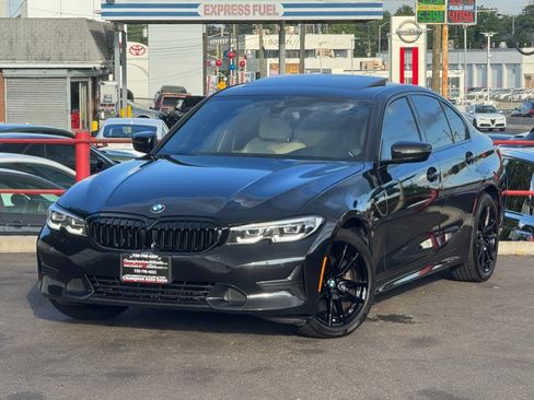 Used 2020 BMW 330i xDrive Sedan w/ Premium Package AWD/4WD image 9