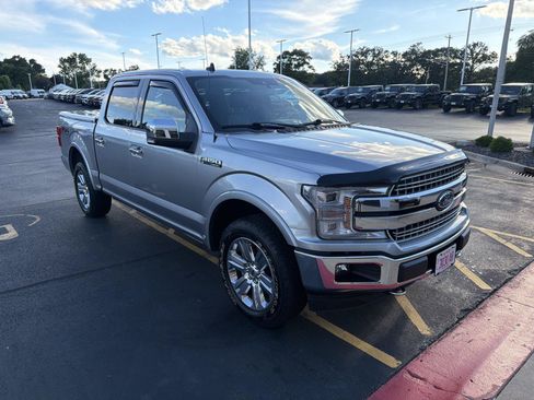 Used 2020 Ford F150 Lariat w/ Equipment Group 502A Luxury AWD/4WD image 3