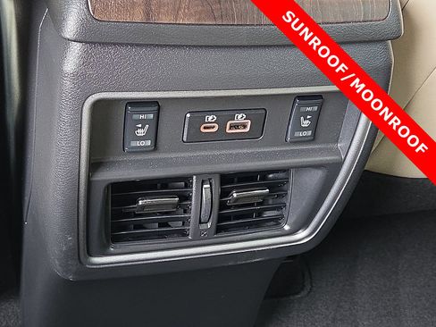 Used 2024 Nissan Murano Platinum w/ Cargo Package image 11