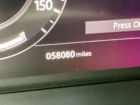 Used 2019 Land Rover Range Rover Sport HST image 41