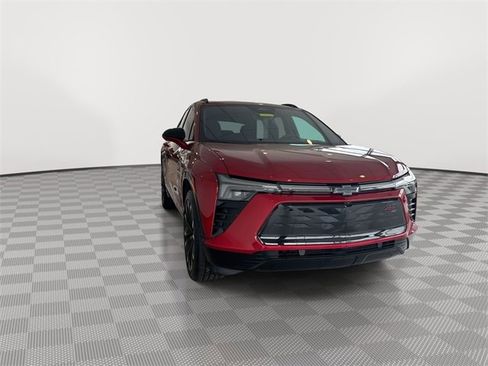 Certified 2025 Chevrolet Blazer EV RS image 3