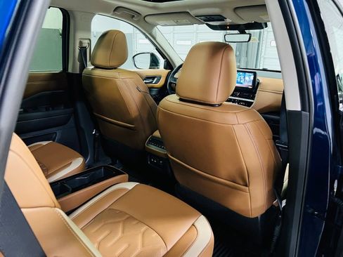 New 2026 Nissan Pathfinder Platinum FWD image 31