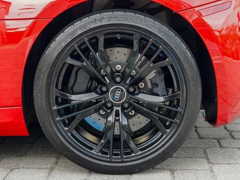 Used 2014 Audi R8 V10 plus AWD/4WD image 17