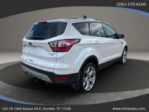 Used 2017 Ford Escape Titanium AWD/4WD image 6