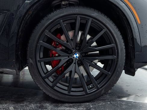 Used 2022 BMW X5 xDrive40i w/ M Sport Package image 27