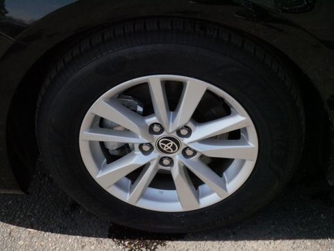 Certified 2025 Toyota Camry LE image 12