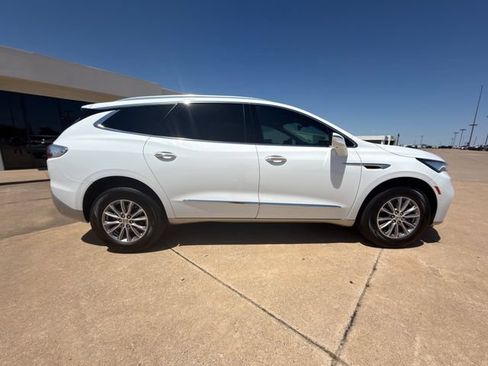 Used 2024 Buick Enclave Essence w/ Technology Package FWD image 18