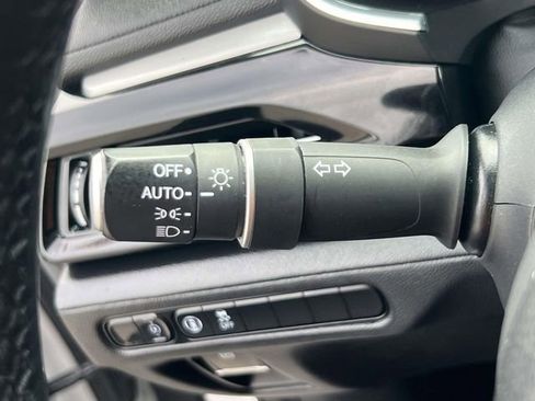 Used 2023 Acura MDX SH-AWD image 25