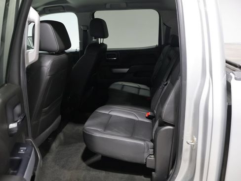 Used 2018 Chevrolet Silverado 1500 LT w/ All Star Edition AWD/4WD image 18