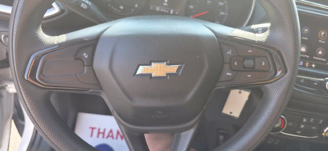 Used 2023 Chevrolet TrailBlazer LS AWD/4WD image 18