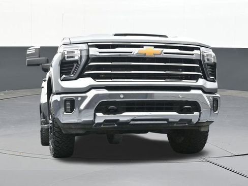 Used 2025 Chevrolet Silverado 2500 LTZ w/ LTZ Plus Package image 53