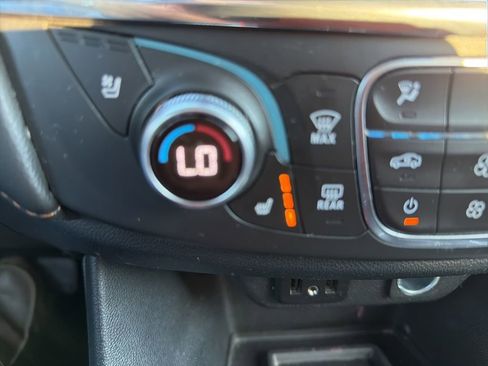 Used 2018 Chevrolet Traverse Premier w/ LPO, Floor Liner Package image 37