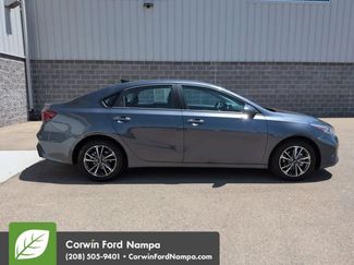 Used 2024 Kia Forte LXS w/ LXS Technology Package FWD video 2
