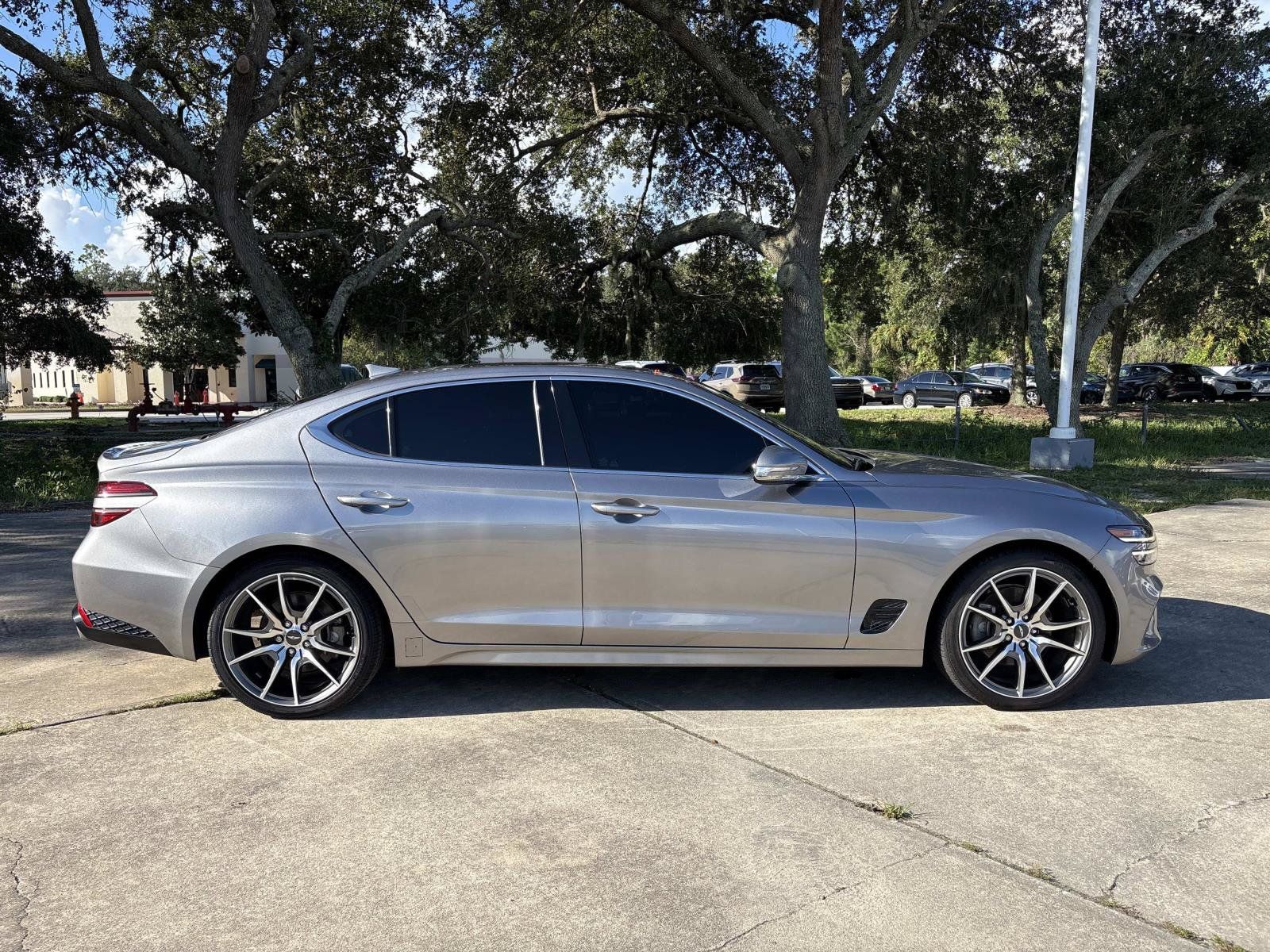 Used 2022 Genesis G70 2.0T w/ Prestige Package RWD image 2