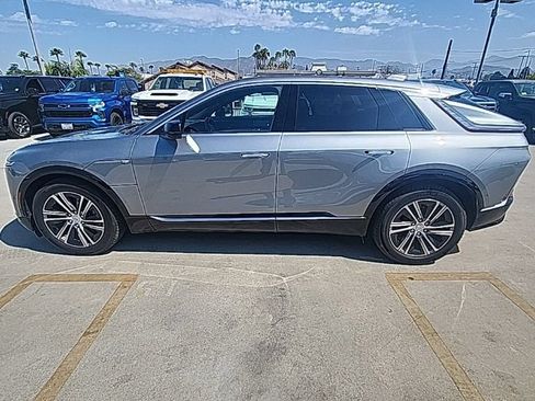 Used 2024 Cadillac Lyriq Luxury w/ LPO, Floor Liner Package RWD image 3