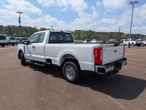 New 2026 Ford F250 XL w/ XL Chrome Package image 6