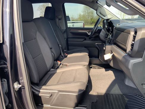 Used 2024 Chevrolet Silverado 1500 RST image 58