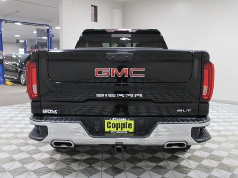 Used 2023 GMC Sierra 1500 SLT w/ SLT Premium Package AWD/4WD image 10