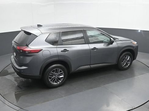 Used 2024 Nissan Rogue S AWD/4WD image 29