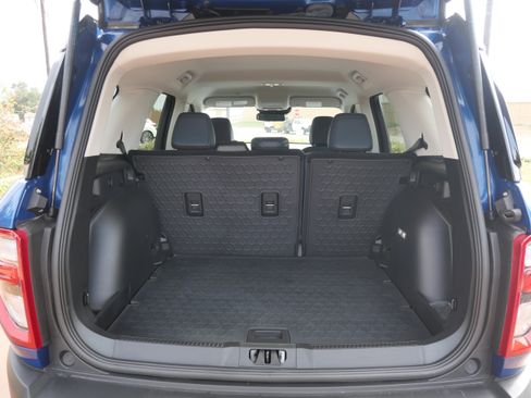 Used 2024 Ford Bronco Sport Outer Banks image 8